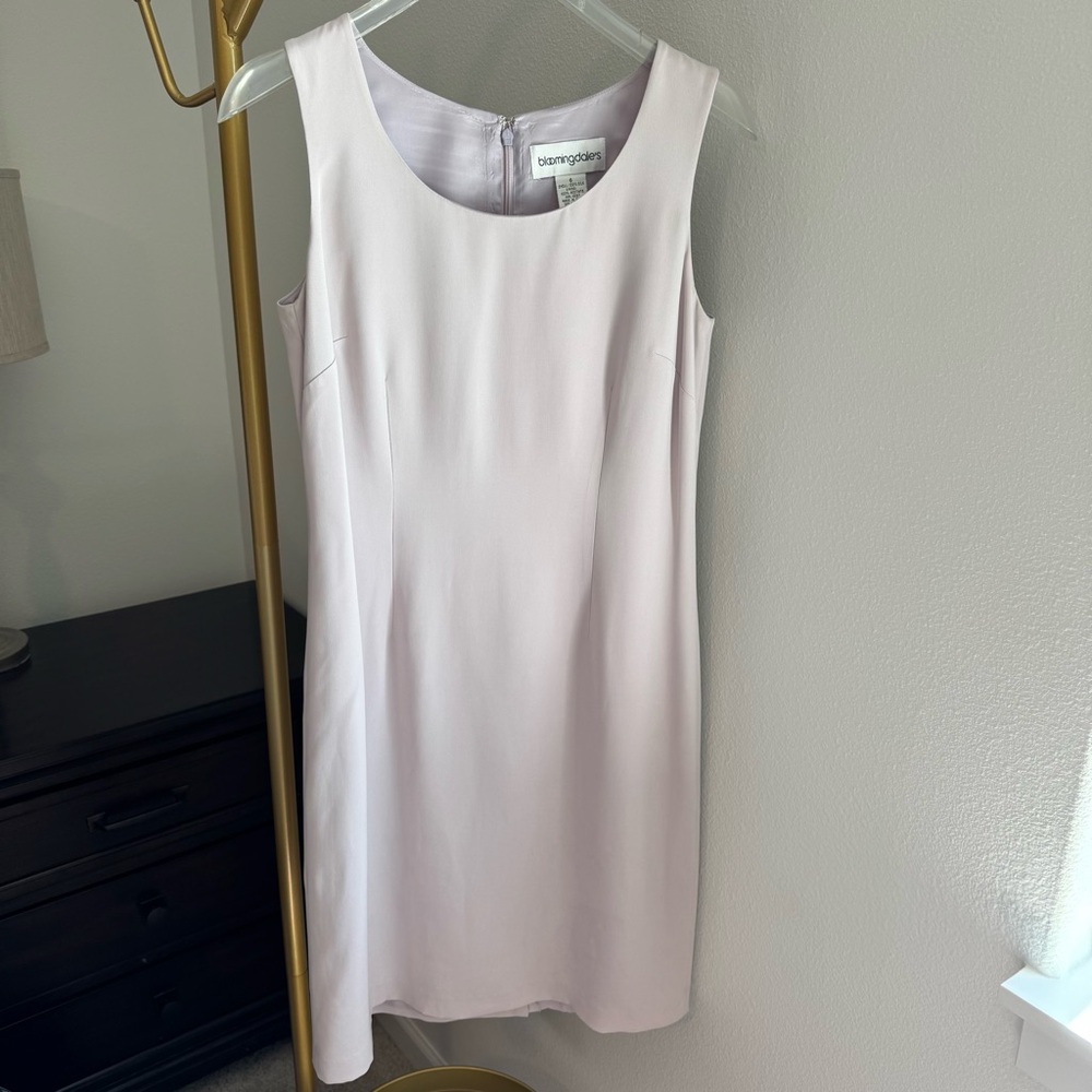 Vintage Bloomingdales Lavender Silk Sheath Dress - Size 6